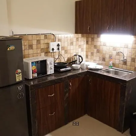 Coastal Suites Apart Hotel ---- 8 Minutes Walk To Beach Benaulim Exterior photo