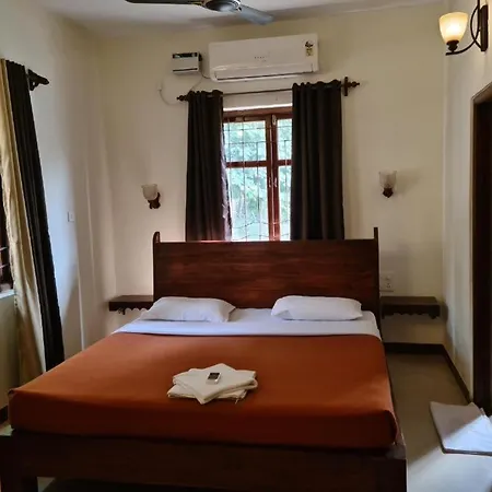 Coastal Suites Apart Hotel ---- 8 Minutes Walk To Beach Benaulim Exterior photo