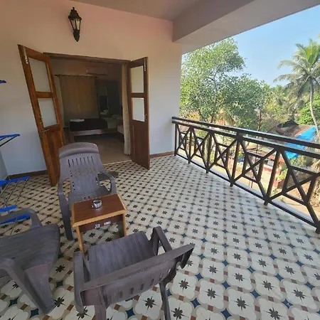 Coastal Suites Apart Hotel ---- 8 Minutes Walk To Beach Benaulim Exterior photo