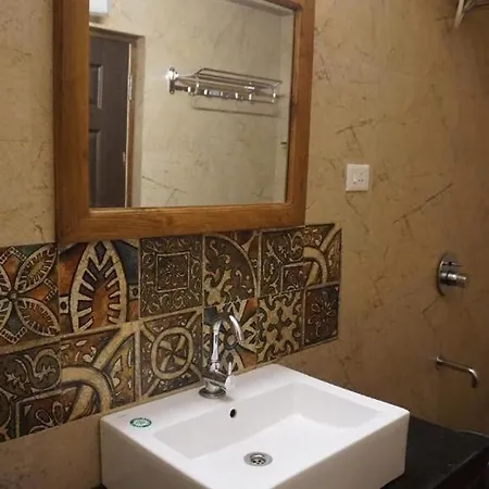 Coastal Suites Apart Hotel ---- 8 Minutes Walk To Beach Benaulim Exterior photo