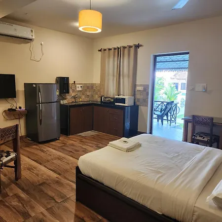 Coastal Suites Apart Hotel ---- 8 Minutes Walk To Beach Benaulim Exterior photo