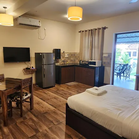 Coastal Suites Apart Hotel ---- 8 Minutes Walk To Beach Benaulim Exterior photo