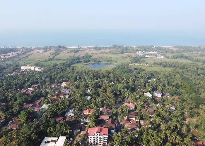 Coastal Suites Apart Hotel ---- 8 Minutes Walk To Beach