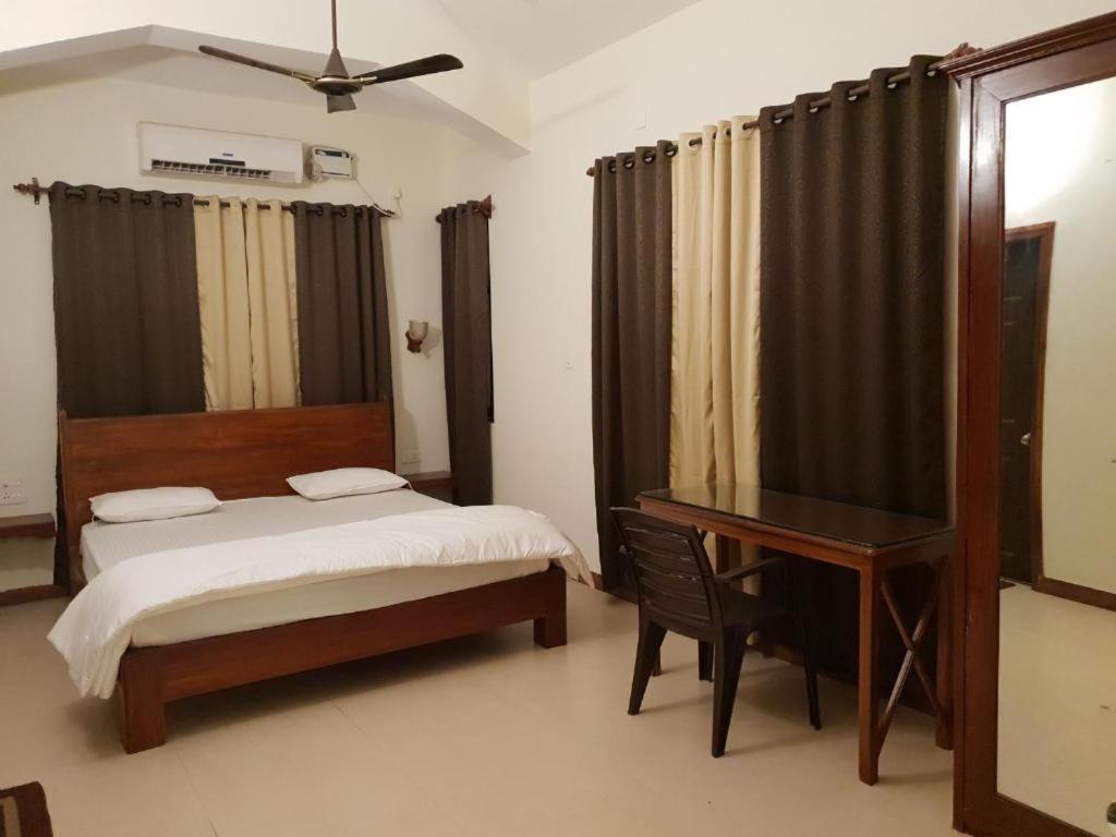 Apartment Coastal ---- 8 Minutes Walk To *