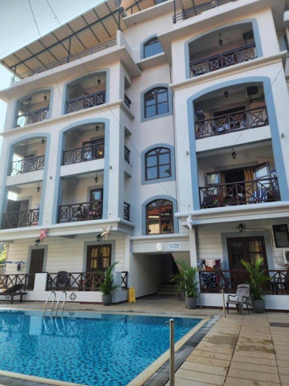 Coastal ---- 8 Minutes Walk To * Benaulim