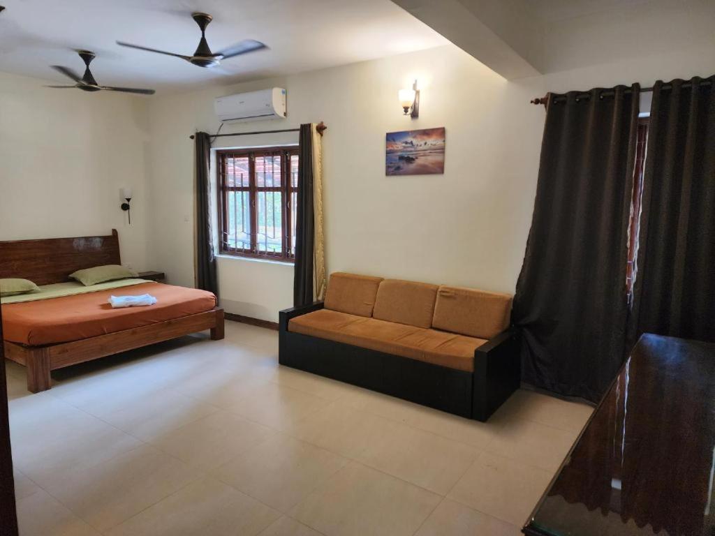 Apartment Coastal ---- 8 Minutes Walk To *