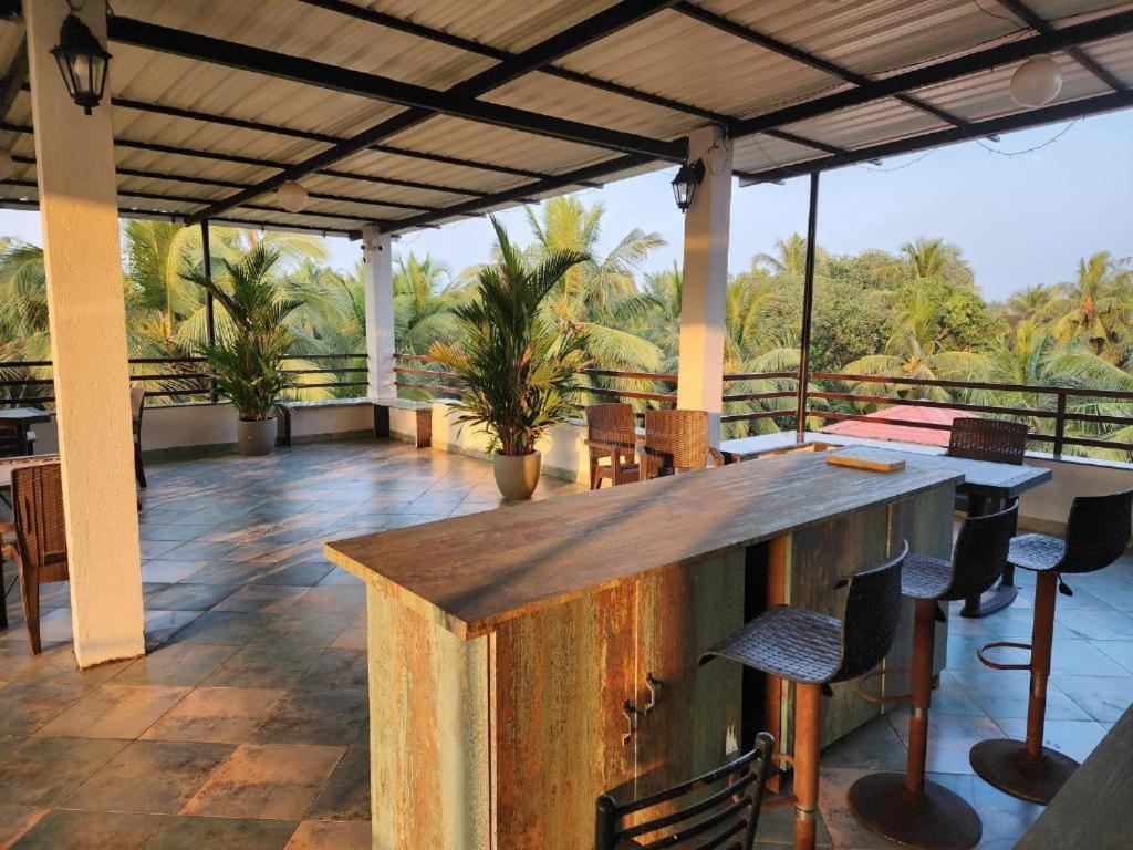 Coastal ---- 8 Minutes Walk To * Benaulim