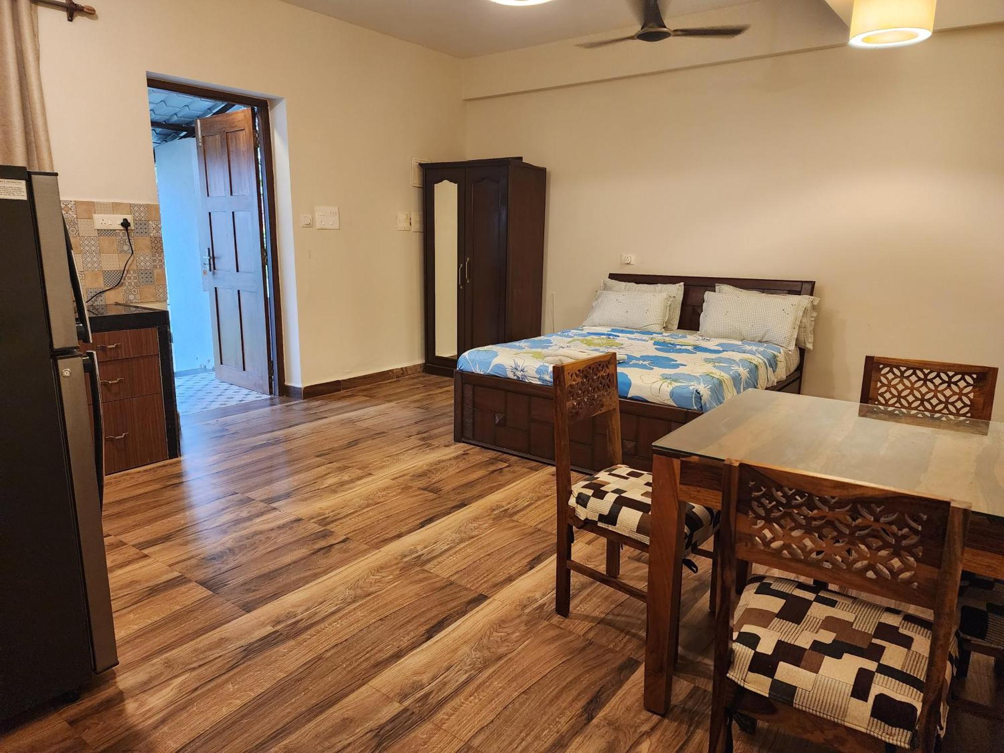 Apartment Coastal ---- 8 Minutes Walk To Benaulim