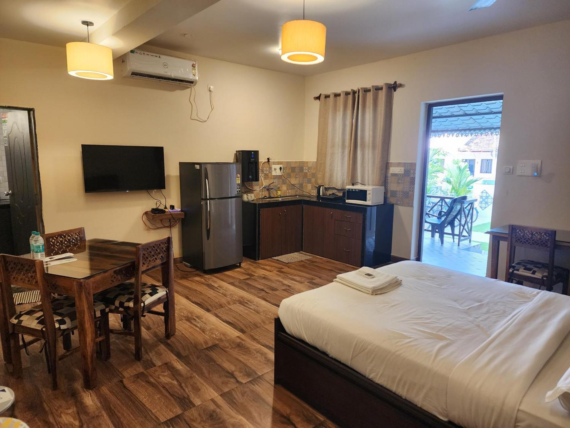 Coastal ---- 8 Minutes Walk To Benaulim