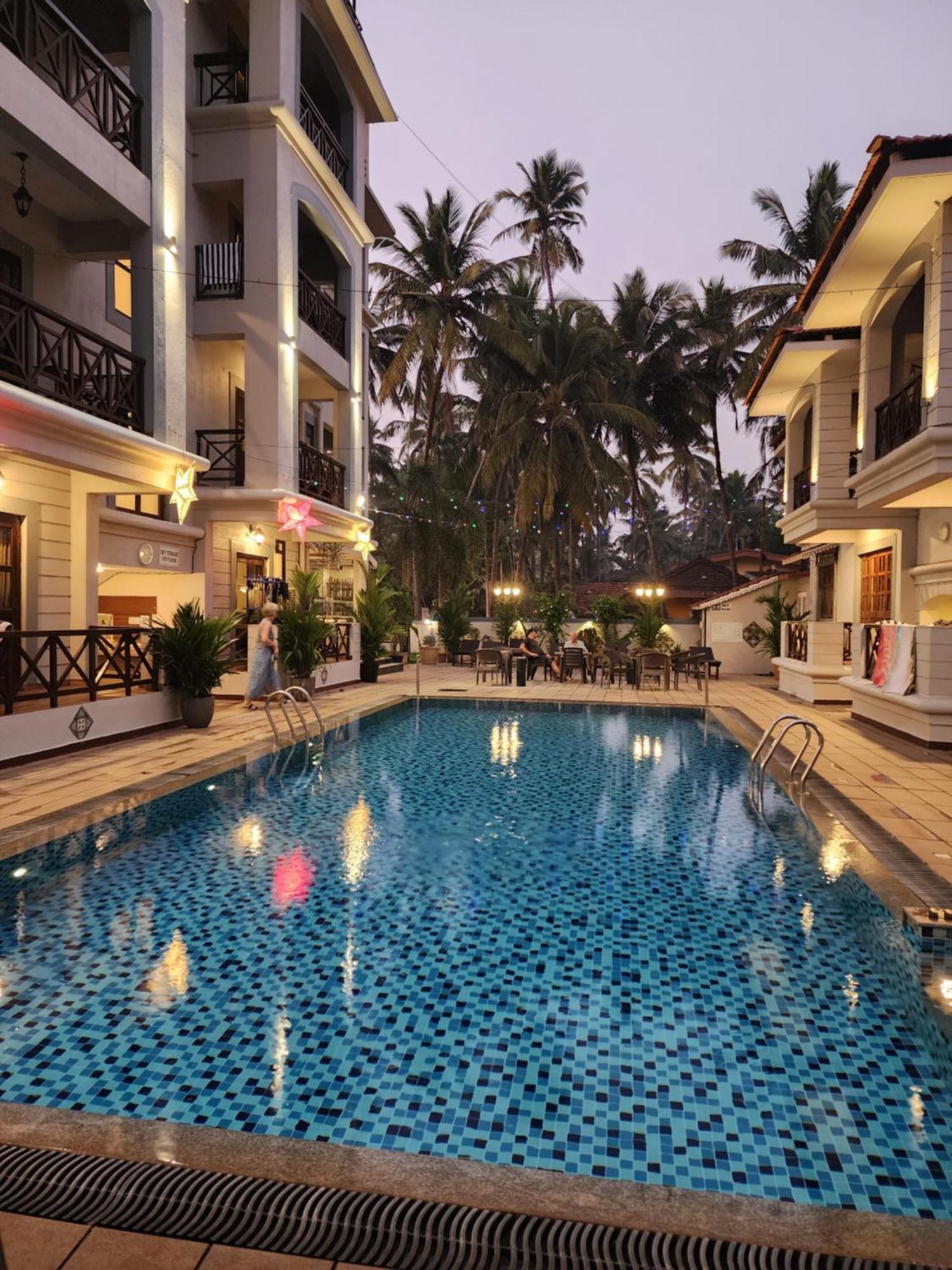Coastal ---- 8 Minutes Walk To Apartment Benaulim