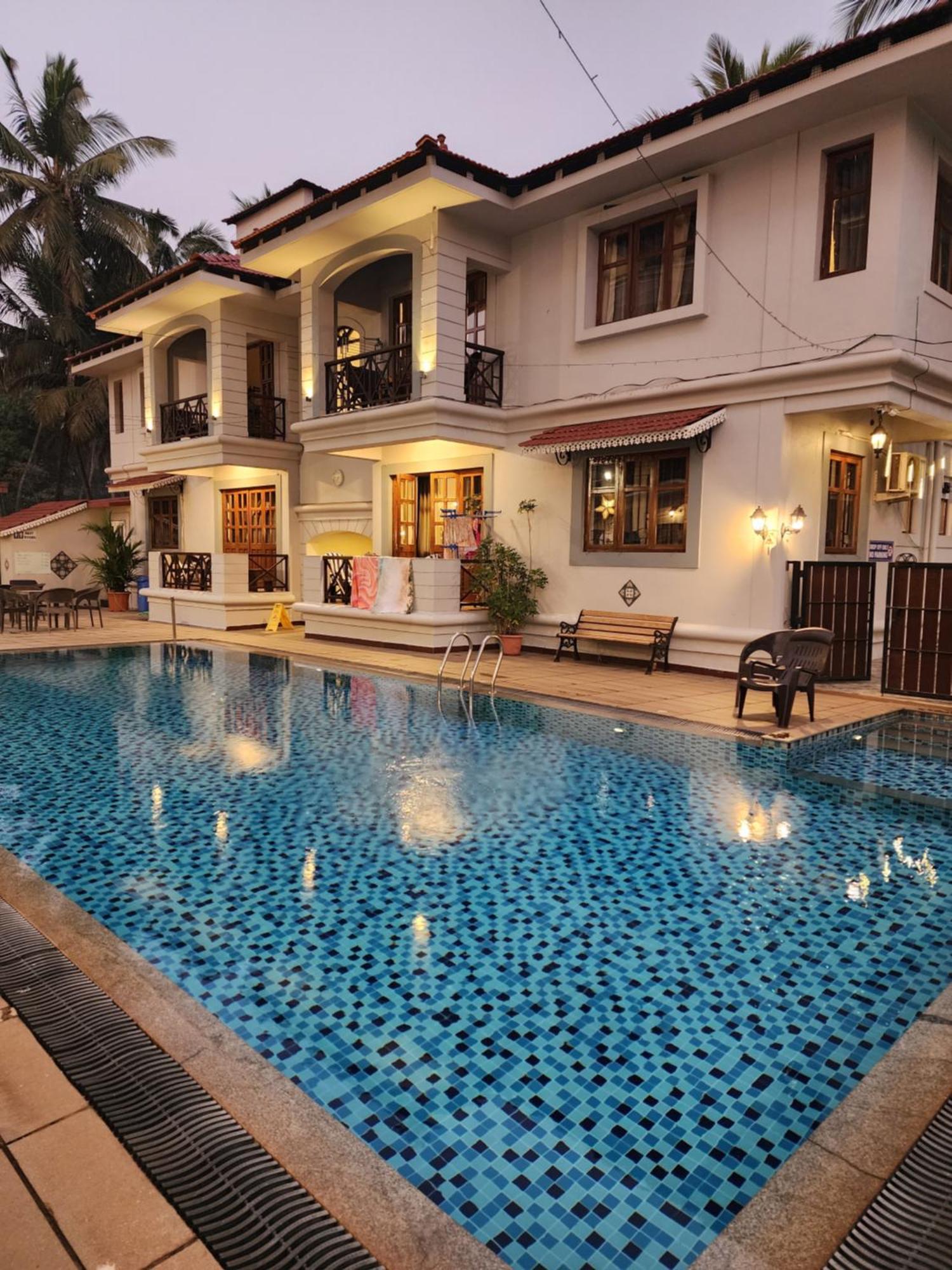 Coastal ---- 8 Minutes Walk To Apartment