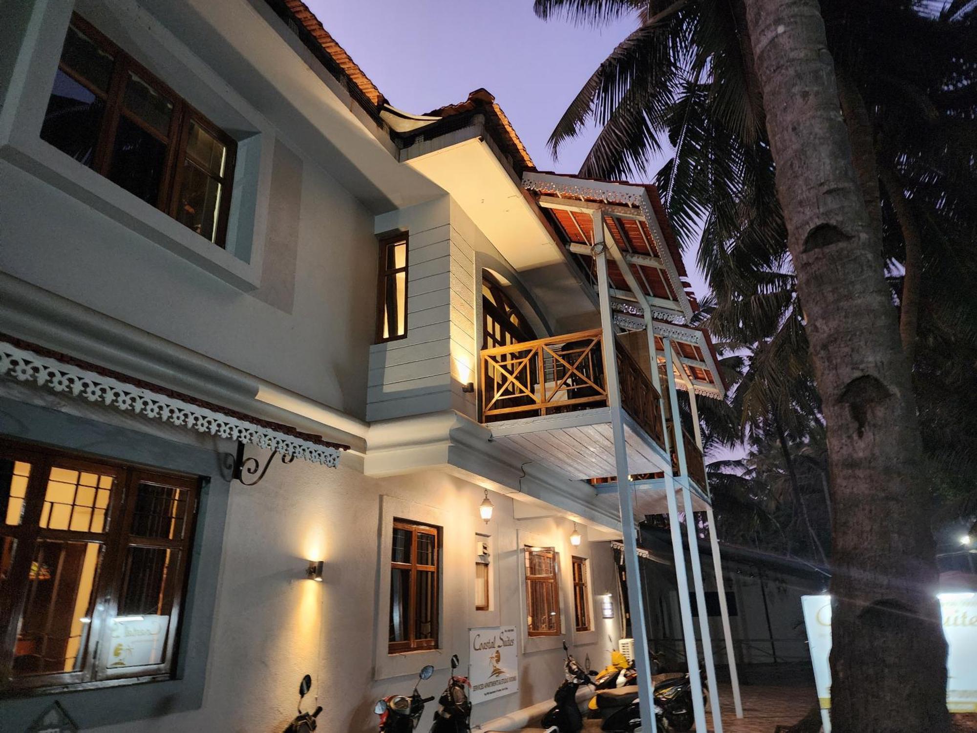 Apartment Coastal ---- 8 Minutes Walk To *