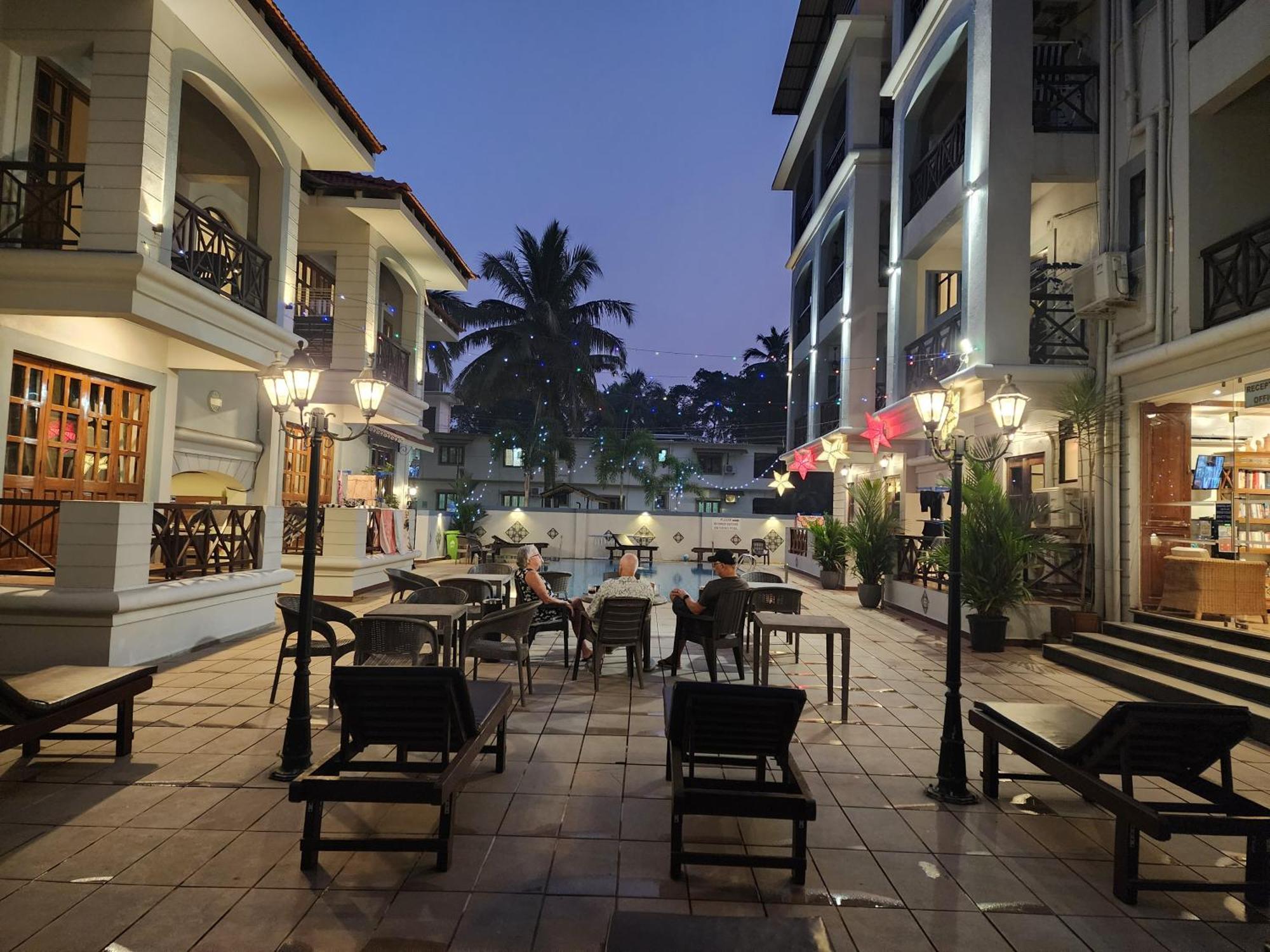 Coastal ---- 8 Minutes Walk To Apartment